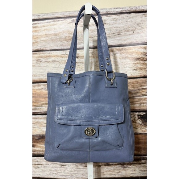 Coach Handbags - Vintage Blue Coach Penelope Shoulder Bag Purse Leather Bag Charm  *READ*